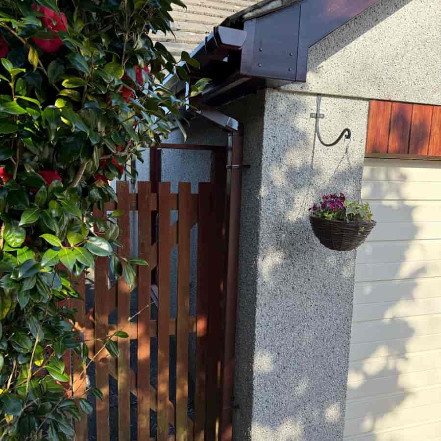 Guttering